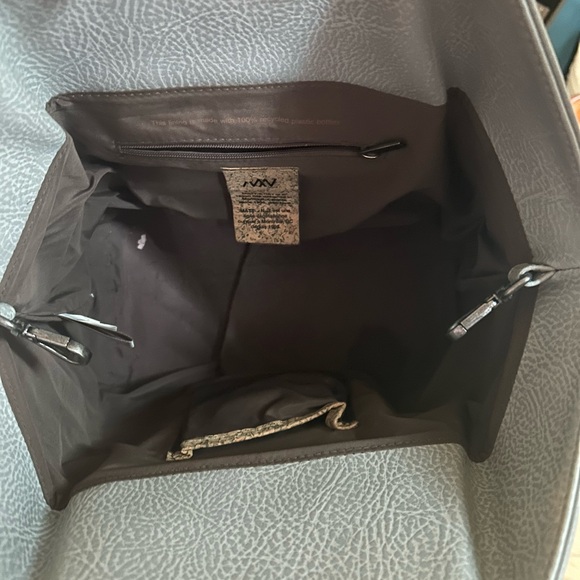 MATT & NAT live beautifully - Picture 4 of 7